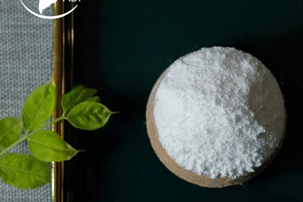 纳米氧化钛光催化剂：降解甲醛效率达 95%，解决室内空气污染